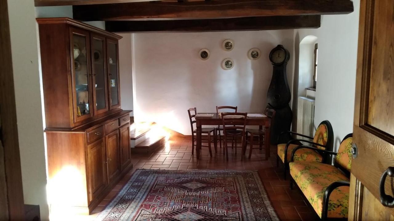 Villa La Nussa Capolona Bagian luar foto